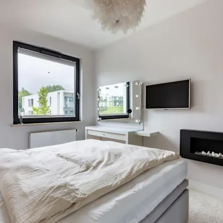 Luxury By The Apartament